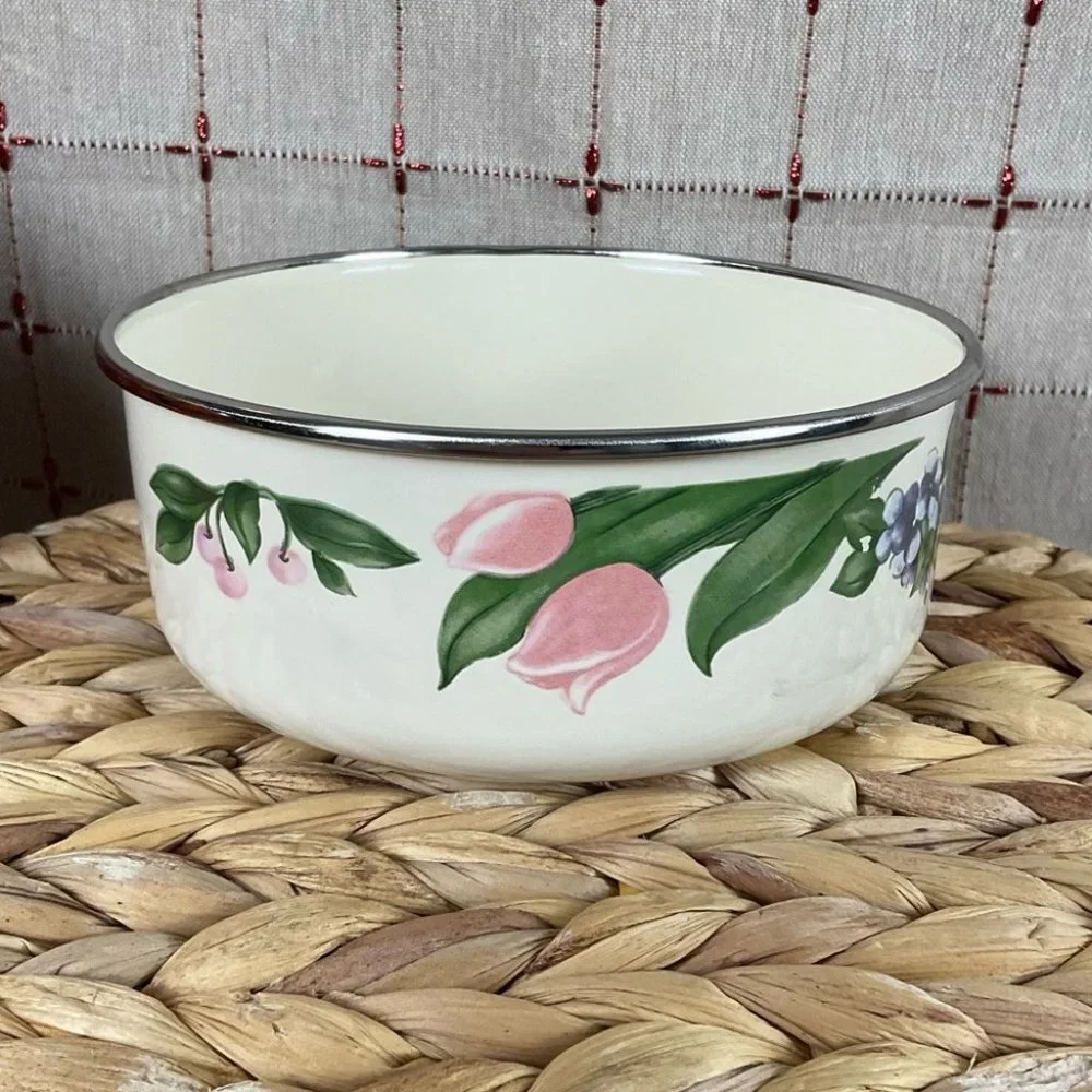 Pfaltzgraff Garden Party (Garden Impressions) Set of 4 Enamel Mixing Bowl Flat